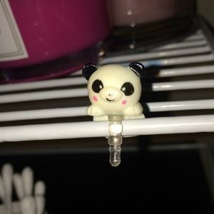 “FREE” Panda dust plug for audio jacks